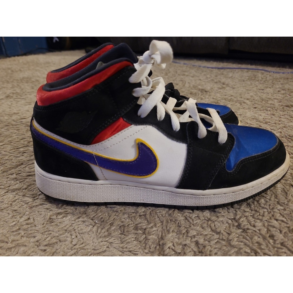 Nike Air Jordan 1 Mid SE (GS) Rivals Lakers Youth Size 7Y